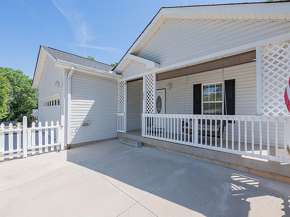 4th image of 298 N Orchard Dr