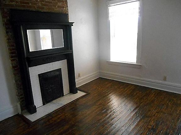2nd image of 4209 Blaine Ave