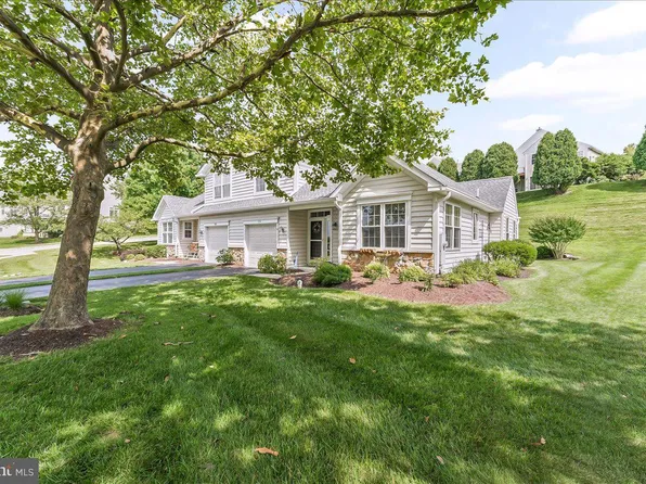 104 Haslan Ln #2, Coatesville, PA 19320