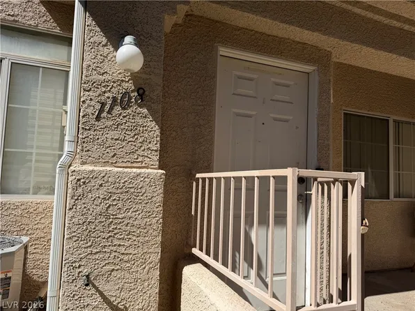 1108 Nevada Sky St, Las Vegas, NV 89128