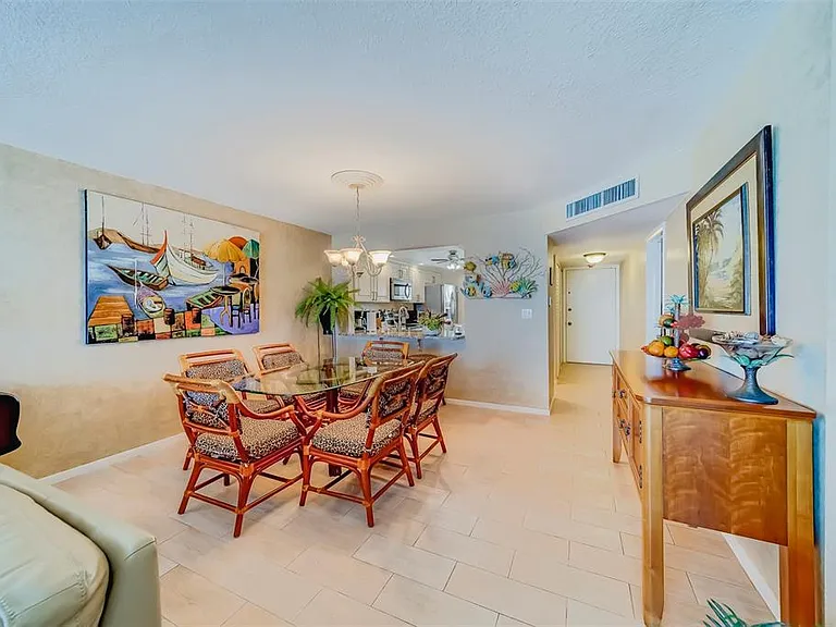 17580 Gulf Blvd #412 — Photo 8