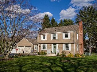 290 Prospect Ave, North Kingstown, RI 02852