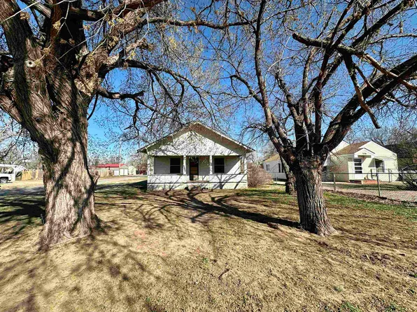 502 10th St, Woodward, OK 73801