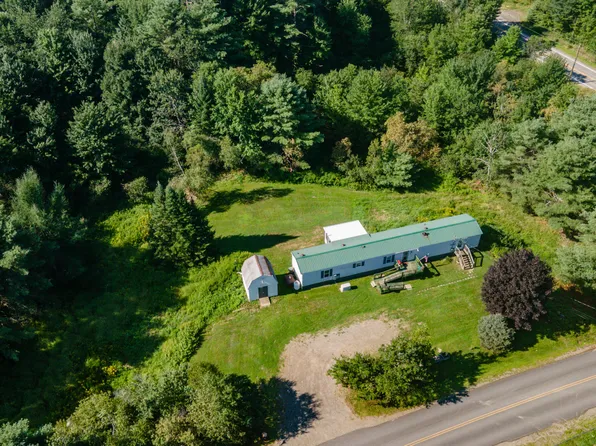 9 Crosby Road, Windsor, ME 04363