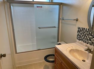 6490 Twin Circle Ln UNIT 1, Simi Valley, CA 93063