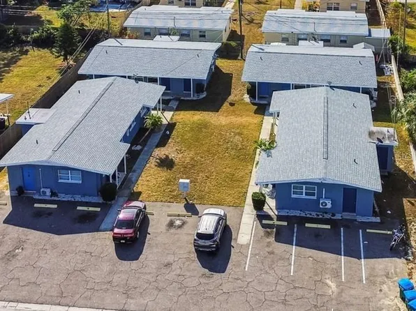 6538 42nd Ave N, Kenneth City, FL 33709