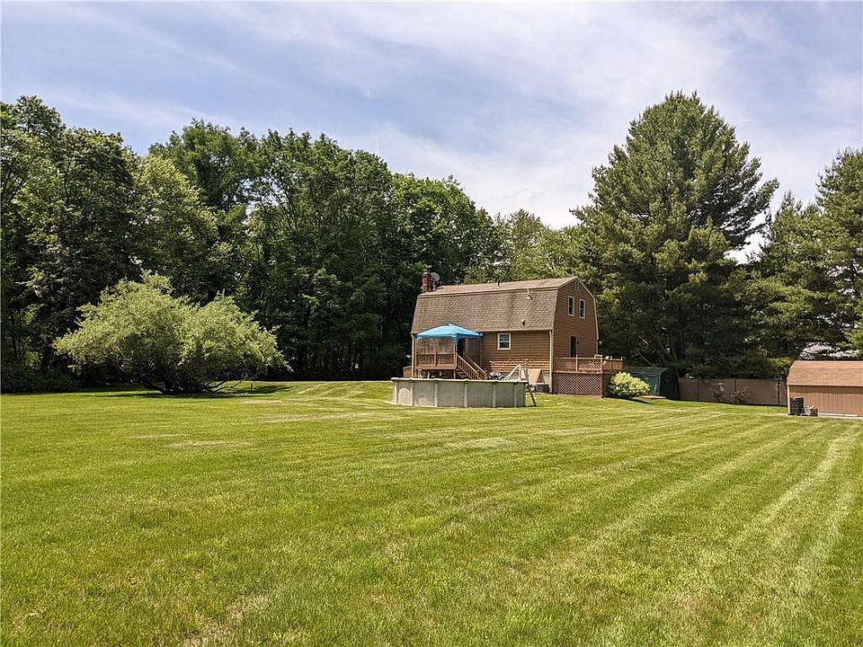 934 Tourtellot Hill Rd, Scituate, RI 02857 Zillow