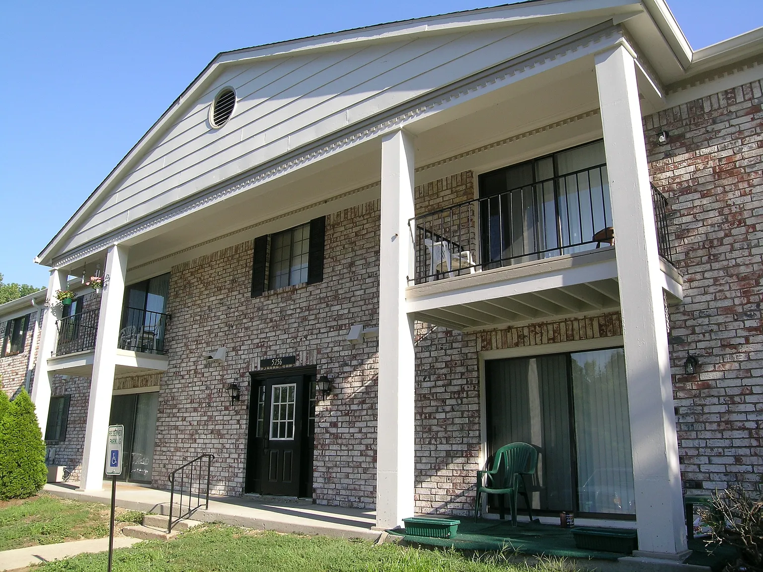 Fallwood — Photo 3