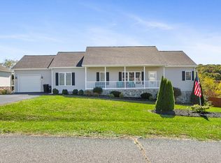 6406 Graystone Dr, Dublin, VA 24084