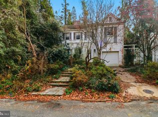 2351 49th St NW, Washington, DC 20007