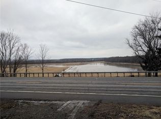 6911 Groveland Station Rd, Groveland, NY 14462