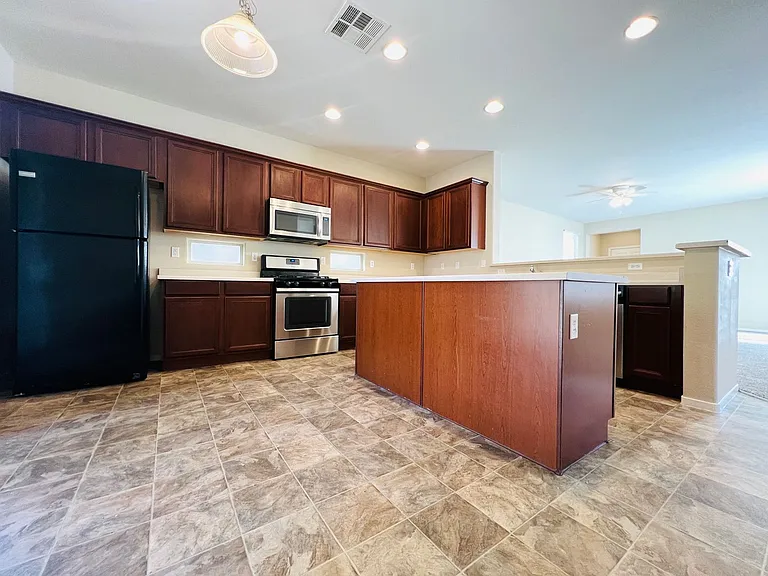 8744 Salvestrin Point Ave — Photo 1