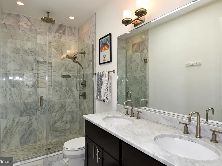 1528 Spring Pl NW — Photo 29