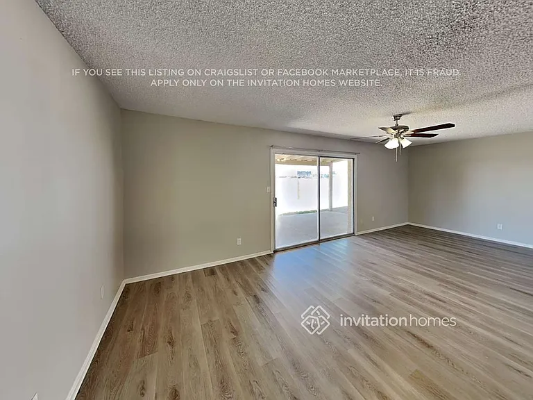 5720 N 48th Ln — Photo 5