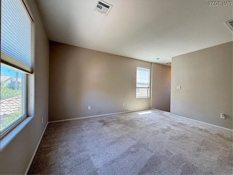 856 Pittston Ave — Photo 15