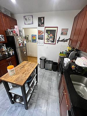 4th image of 100 Arden St APT 4E