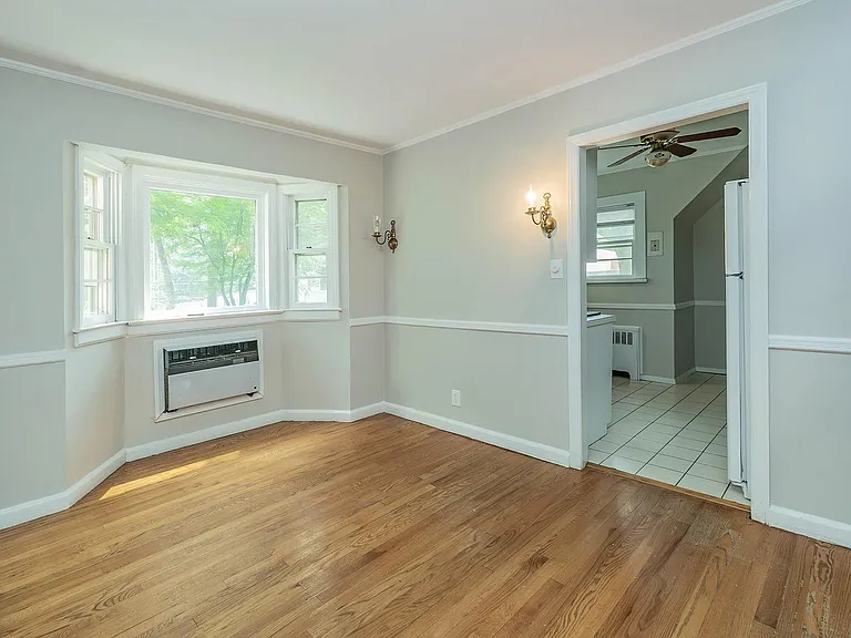 65 Beechwood Dr — Photo 10