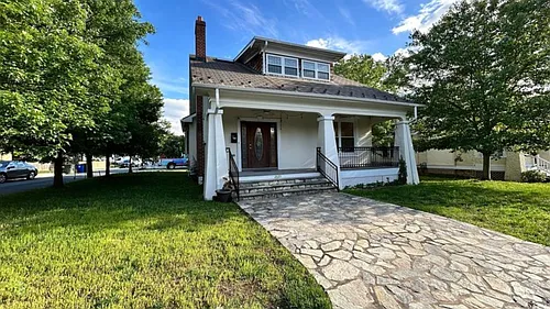 2620 Langston Blvd Photo 1