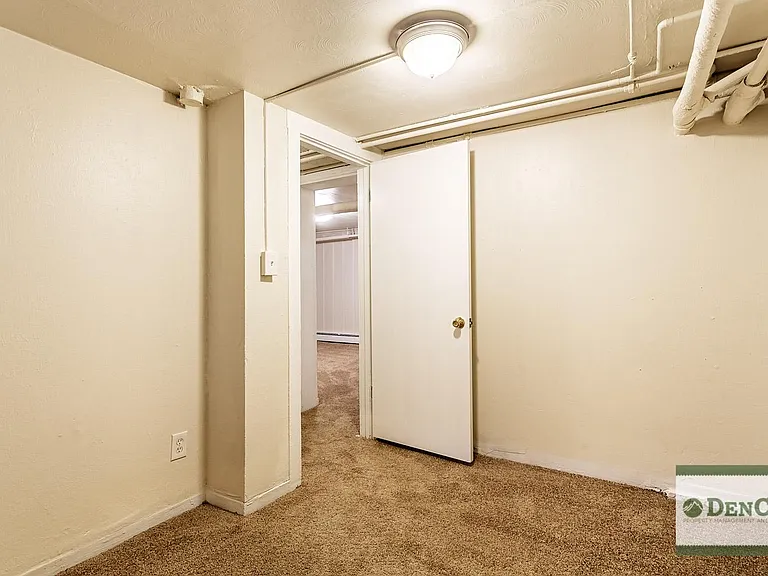 1840 Vine St #6 — Photo 11