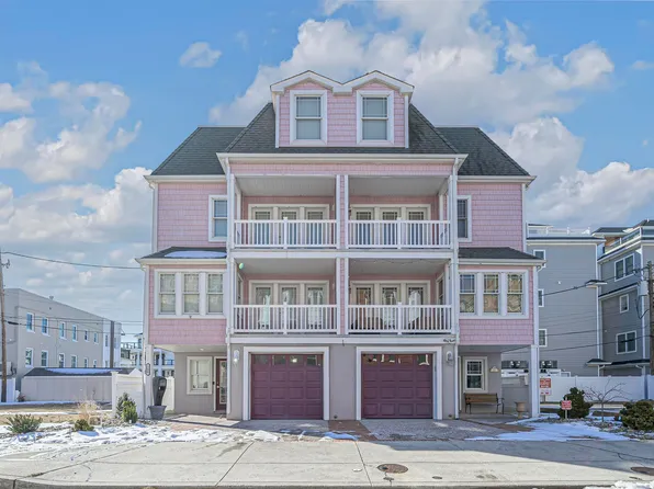 106 S Victoria Ave, Ventnor, NJ 08406