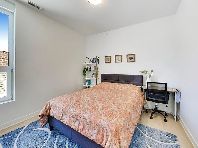 2025 W Crystal St #3 — Photo 12