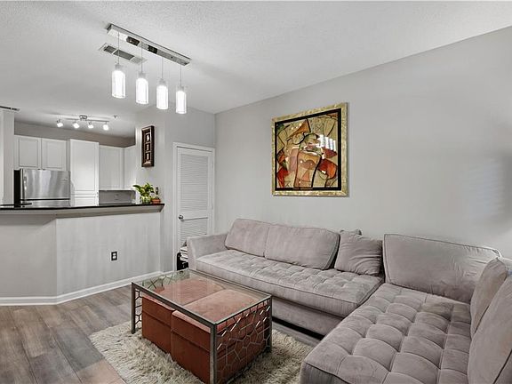 5th image of 10 Perimeter Summit Blvd NE APT 4131