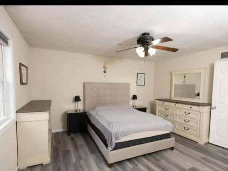 15400 Triangle Ln — Photo 4