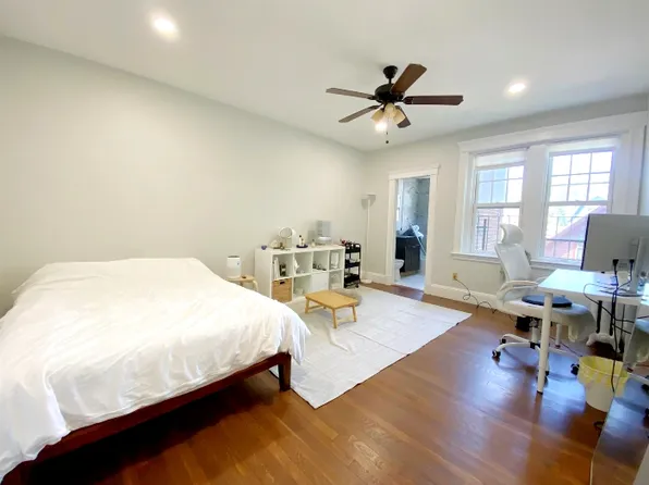 1699 Cambridge St, Cambridge, MA