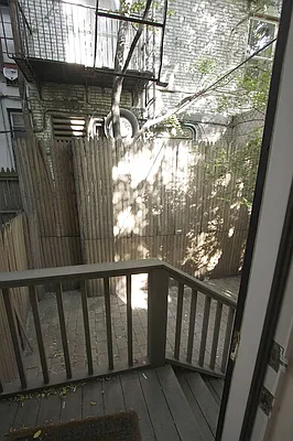 Rented by Compass | media 28