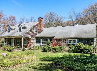 10 Meadow Ln, Sherman, CT 06784