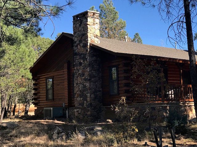 2nd image of 4811 Lone Pine Cir