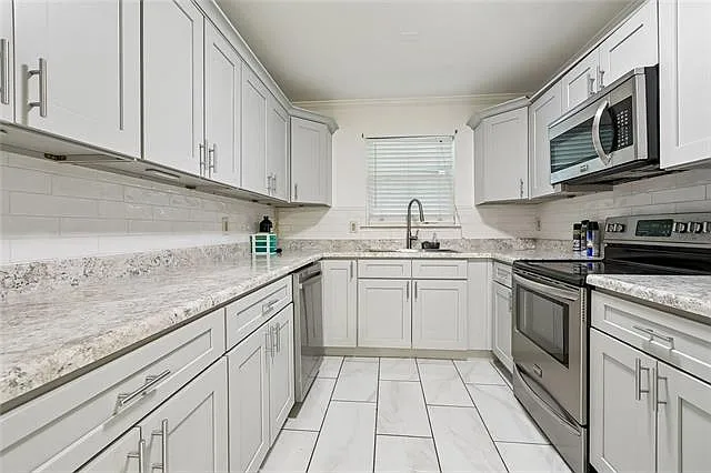 6311 Brunswick Ct — Photo 5
