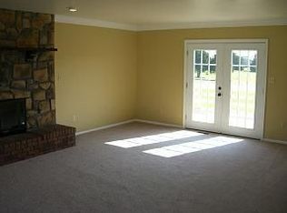 22 Oak Post Rd, Wentzville, MO 63385