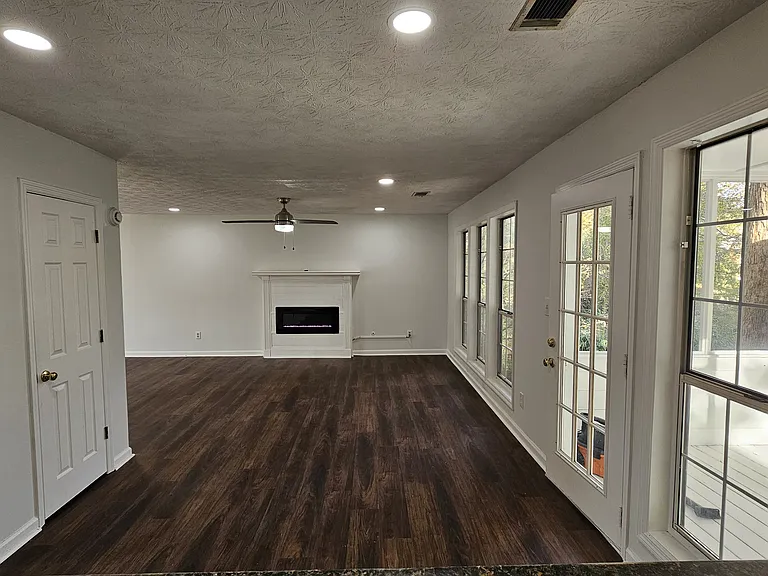 311 Indus Ln — Photo 8