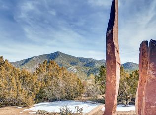 1589 Cerro Gordo Rd, Santa Fe, NM 87501