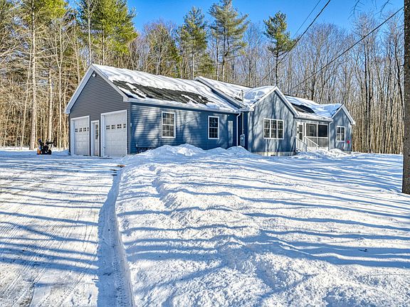 2nd image of 79 Lancaster Road