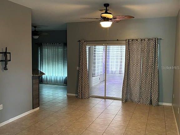 3rd image of 284 Lake Cassidy Dr