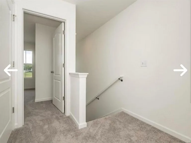 60 Mora Blvd — Photo 25