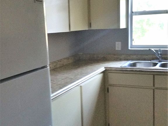 4th image of 1005 S New York Ave APT 8