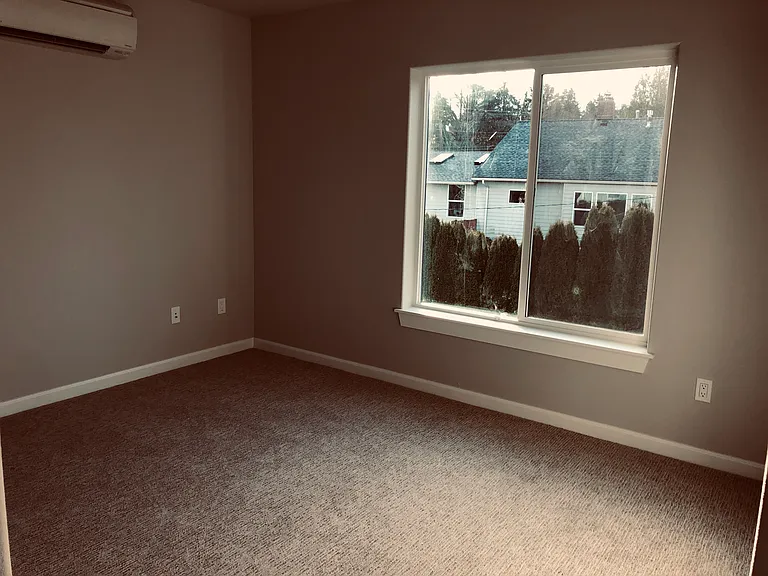 3642 Commercial Ave — Photo 7