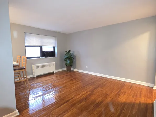 165 Vroom Street image 9 of 22