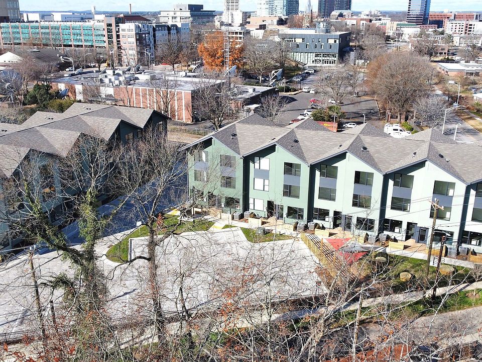 Building Photo 5