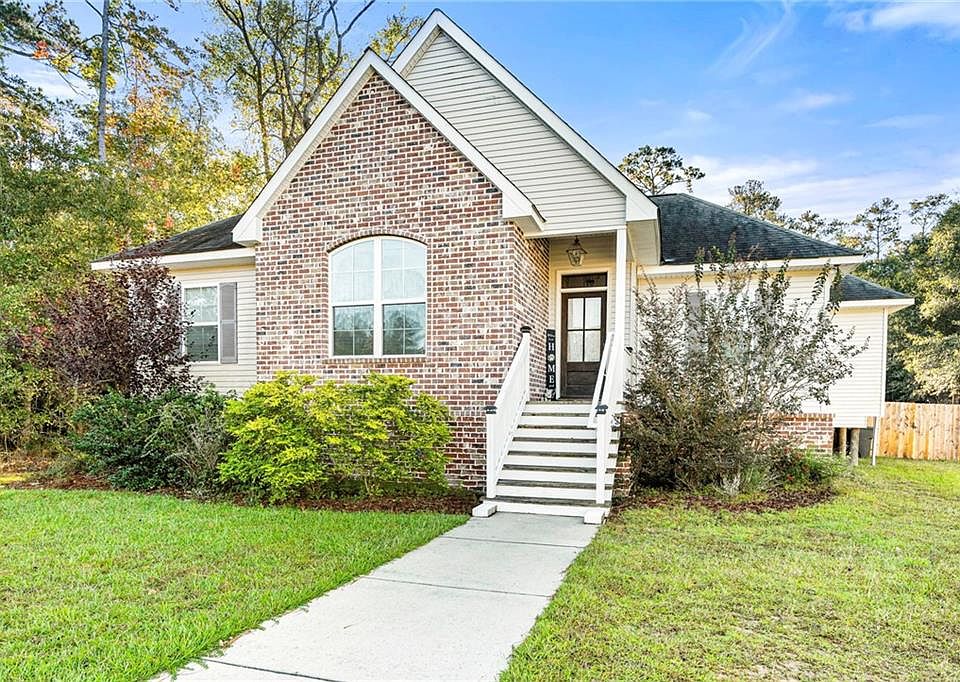 1st image of 60486 Dresden Dr