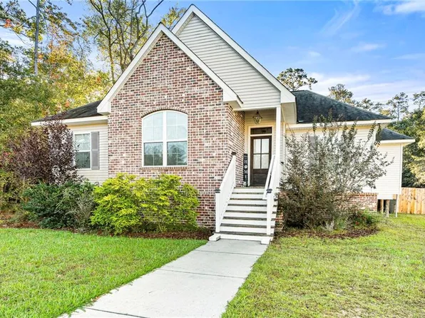 60486 Dresden Dr, Lacombe, LA 70445