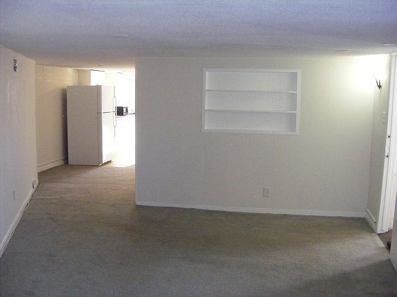 5th image of 115 N Park St #2
