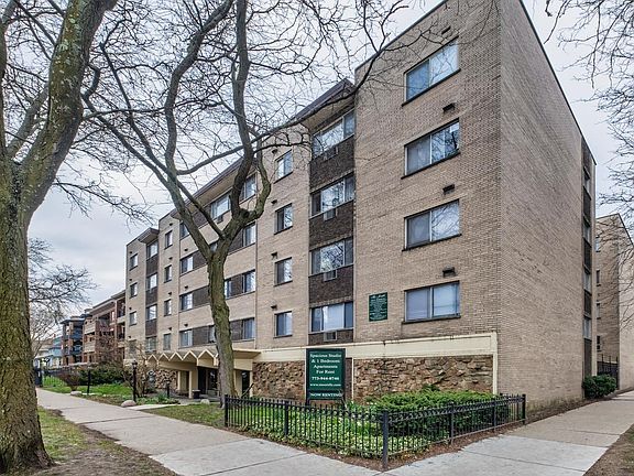 2nd image of 5450 N Winthrop Ave #108