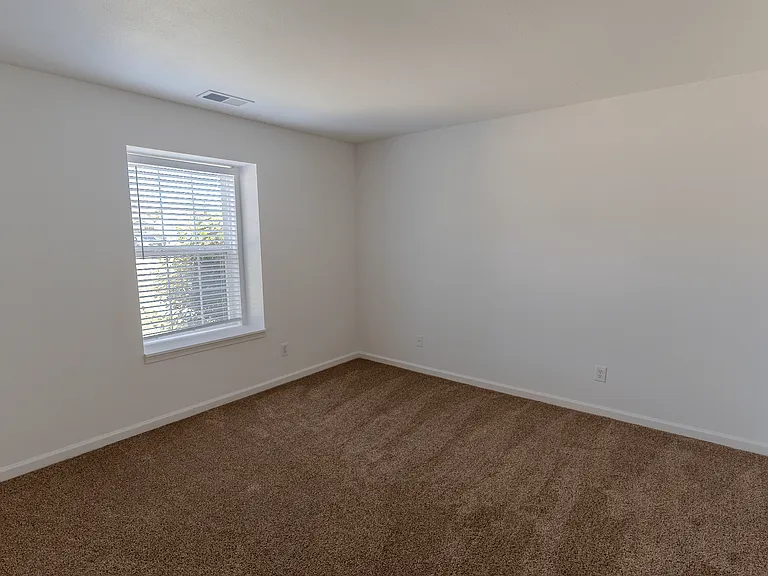 Barton Farms Apartments and Duplexes — Photo 48