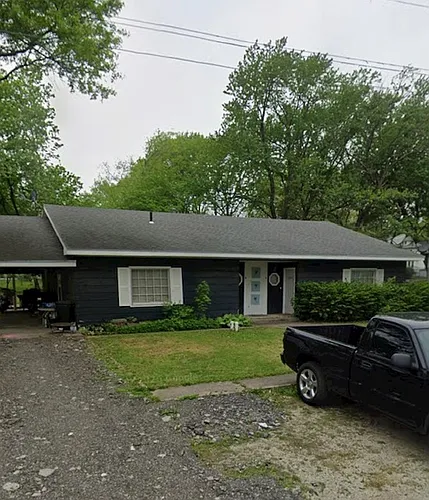 302 Maple St #1 Photo 1