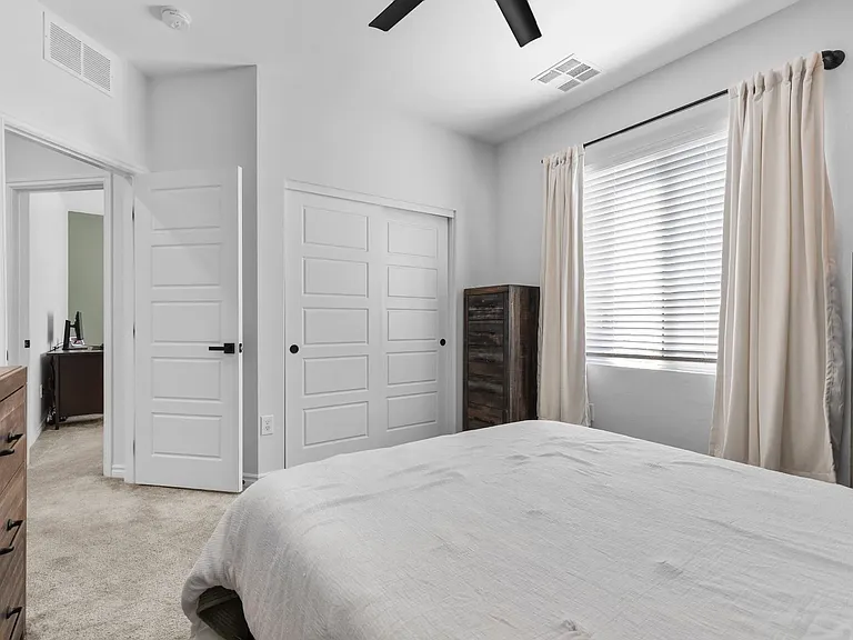 8866 Sasquatch Run Ave — Photo 16