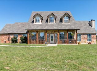 125 Caballos Ln, Springtown, TX 76082